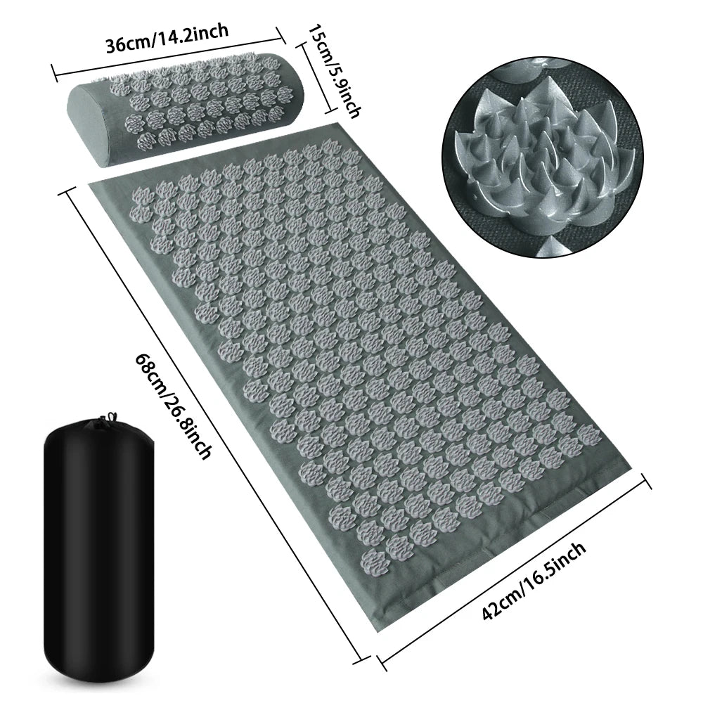 Dimensions du Pack Détente PuraDorse coloris gris : tapis 68 x 42 cm, coussin cervical et sac de transport